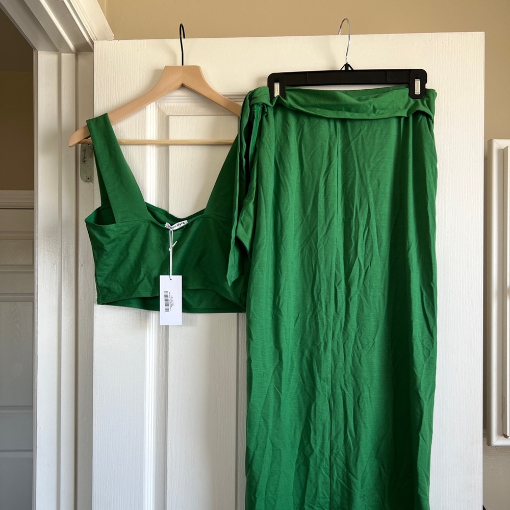 REFORMATION Rika Two Piece - Picture 3 of 3